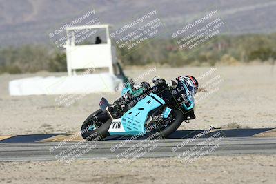 media/Dec-06-2025-CVMA (Sat) [[4a896cc04c]]/Race 4-Formula Middleweight/